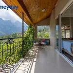 Mountain With Pool Villa *