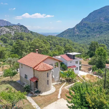 Villa Mountain With Pool