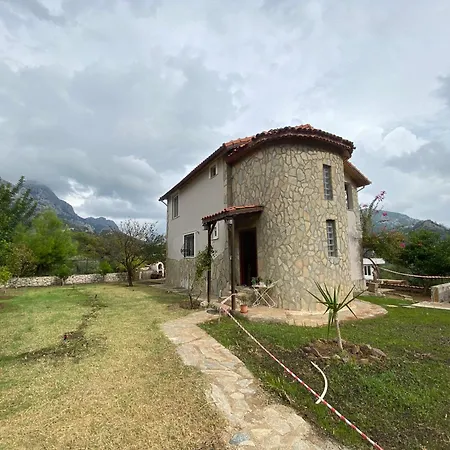 Mountain With Pool Villa Hacisekililer